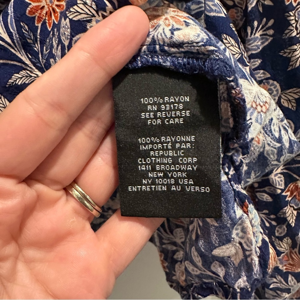 Grace Navy and Orange Floral Blouse - Picture 4 of 6